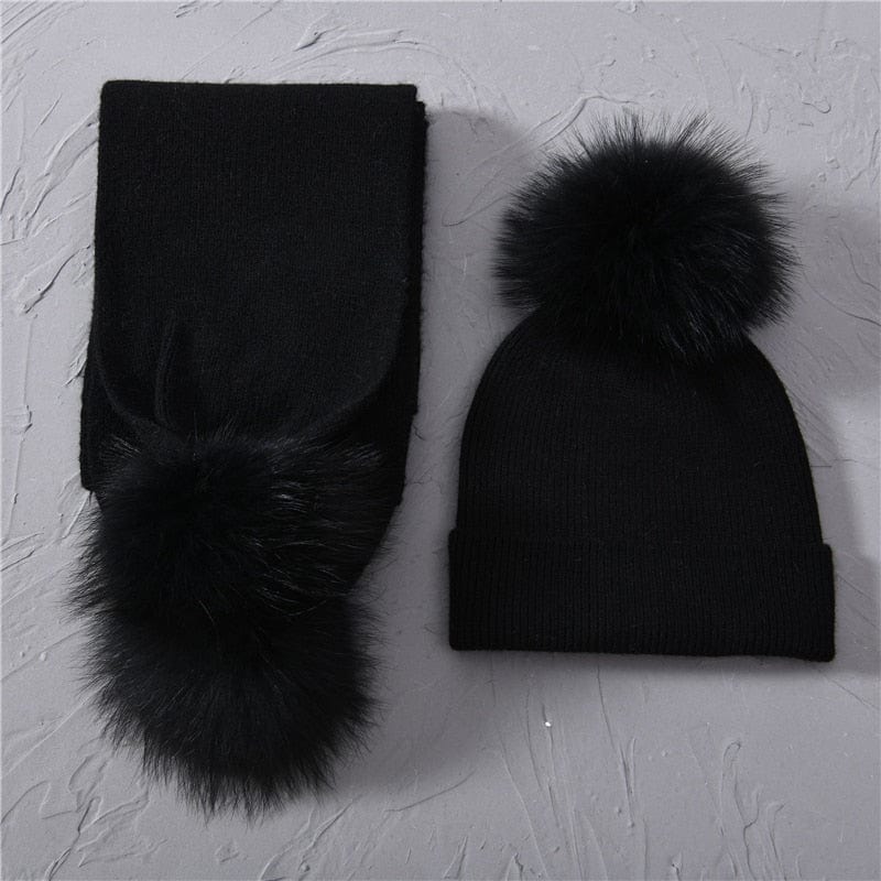 Cadeau showroom 12 Ensemble bonnet épais et écharpe a pompons