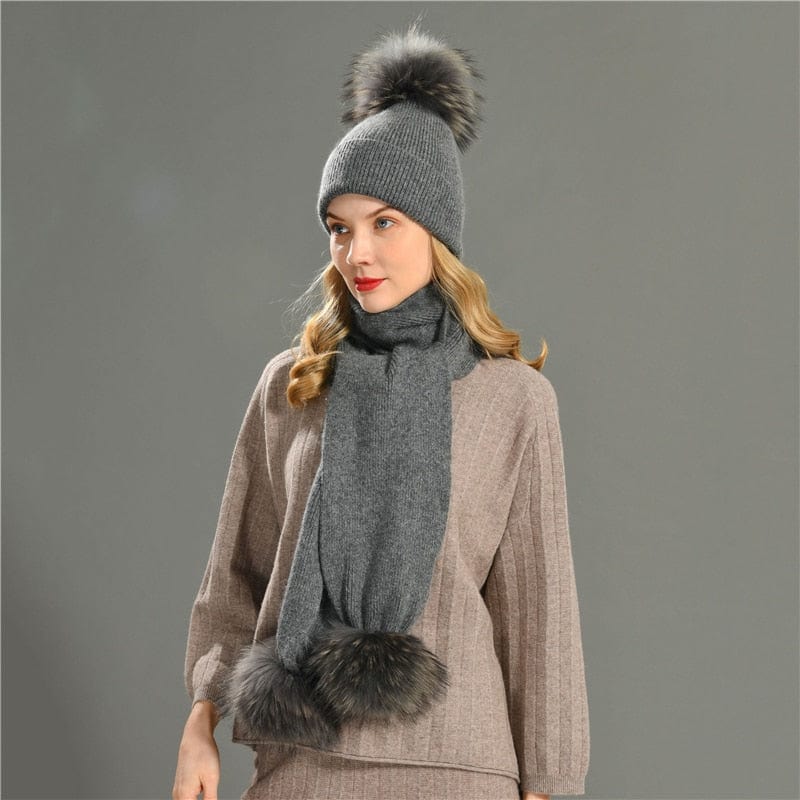 Cadeau showroom Ensemble bonnet épais et écharpe a pompons