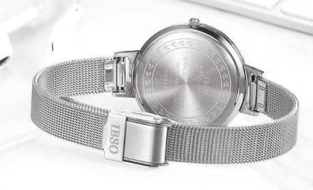 Montre femme Ensemble bijoux Femme Montre-bracelet en acier inoxydable argenté de mode élégante