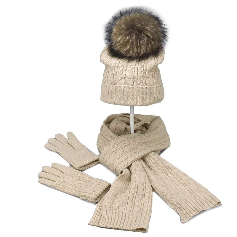 Showroom-Cadeau Beige Ensemble 3 pièces avec pompon fourrure