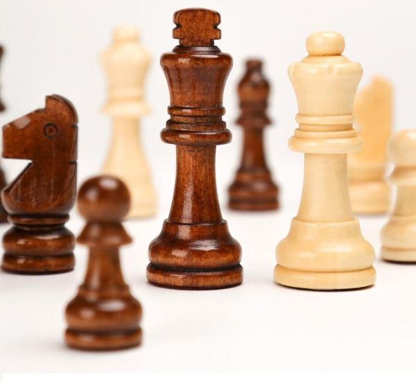 showroomcadeau Jeu d'échecs Jeu d'échecs pliant magnétique en bois