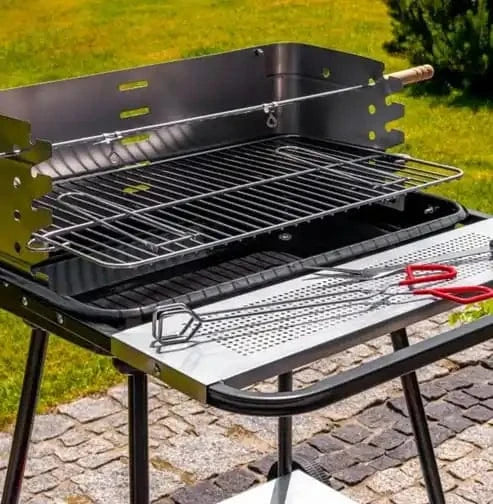 Cadeau showroom barbecue Argent Barbecue au charbon sur roulettes 53x33,5 cm
