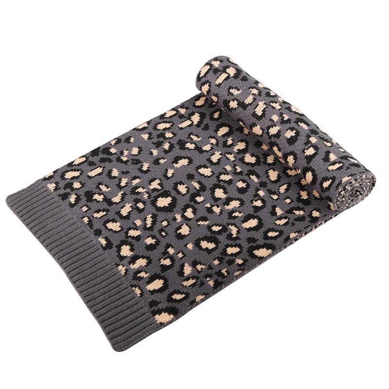 Showroom-Cadeau Ensemble Bonnet gants et écharpe imprimé léopard
