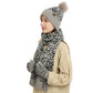 Showroom-Cadeau Gris clair Ensemble Bonnet gants et écharpe imprimé léopard